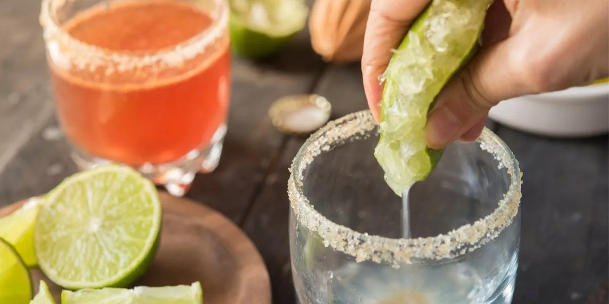 MICHELADO ACOMPAÑANTE