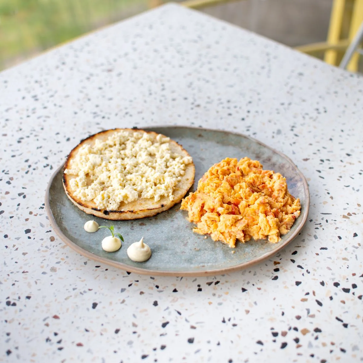 HUEVOS DE LA ABUELA